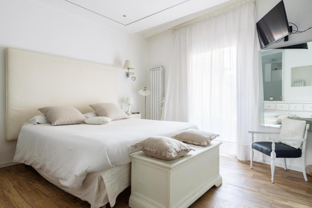 Luxury Modern One Bedroom In Great Location Mailand Exterior foto